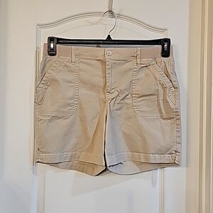 Khaki shorts